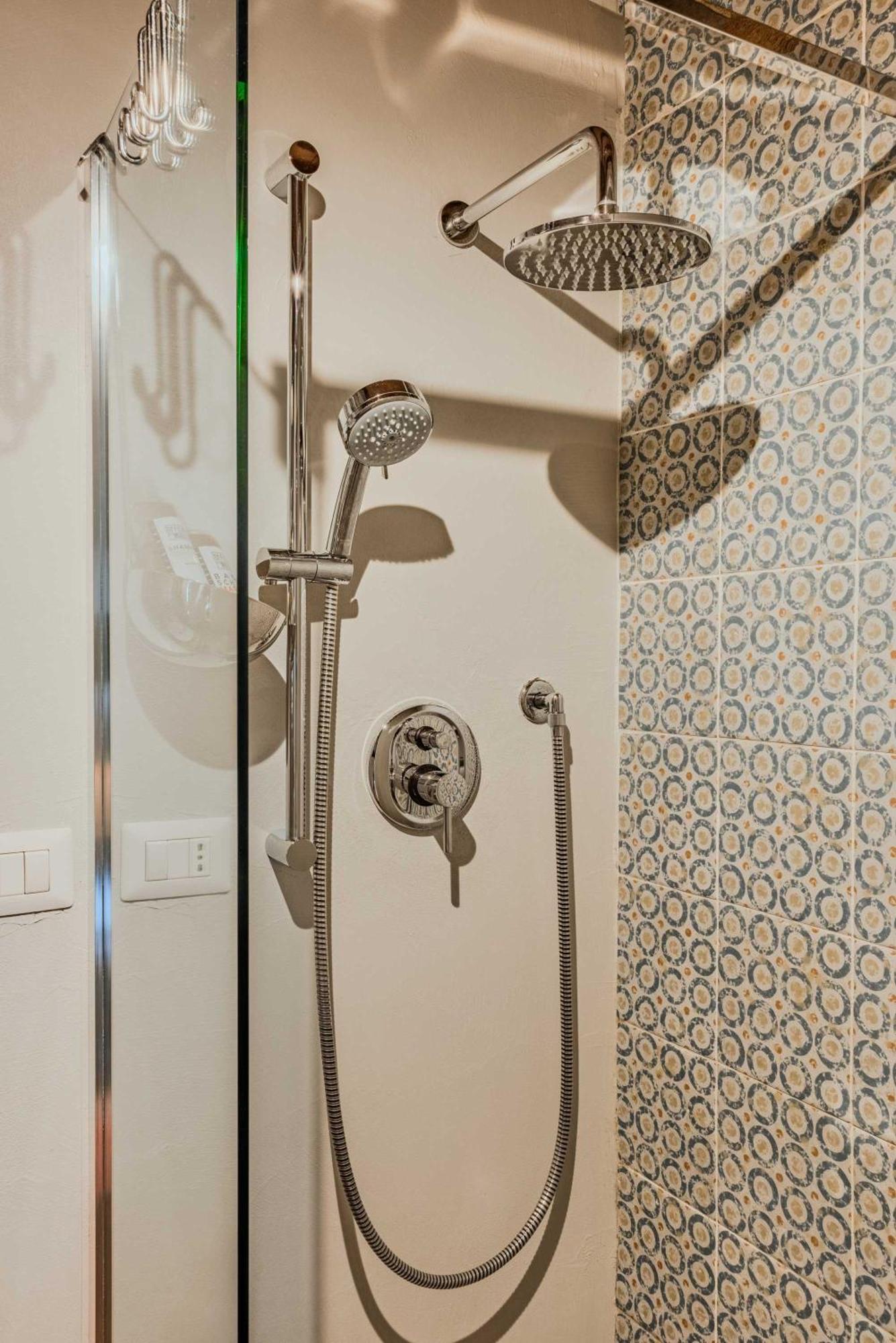 רוקסטראדה B&B Podere Camaiano מראה חיצוני תמונה